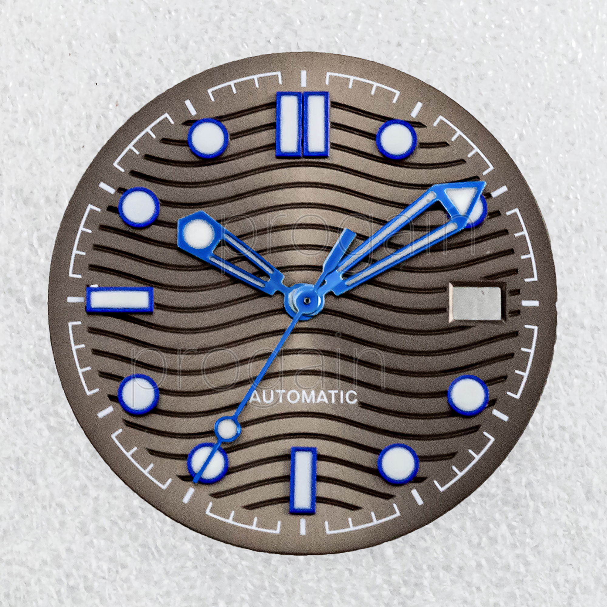 NH35 Dial Green Luminous Watch - Luminous Dial Face บทวิจารณ์และราคา